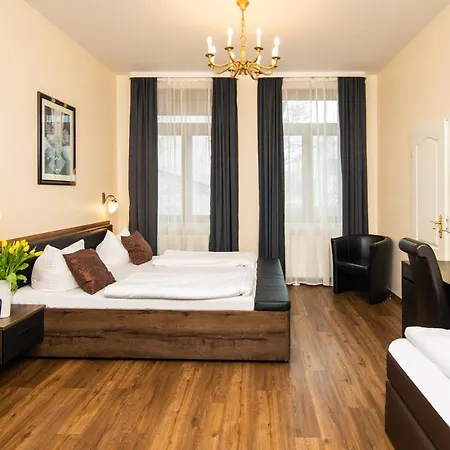 凯撒霍夫城市酒店 4*