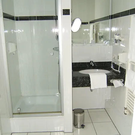 凯撒霍夫城市酒店 酒店