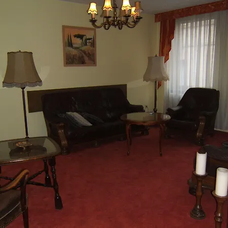 凯撒霍夫城市酒店 酒店 4*