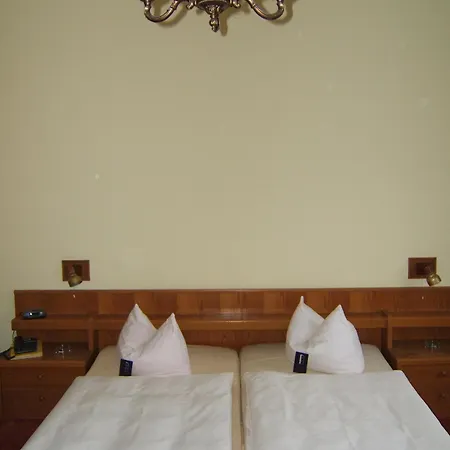 Kaiserhof Ξενοδοχείο Όφενμπαχ