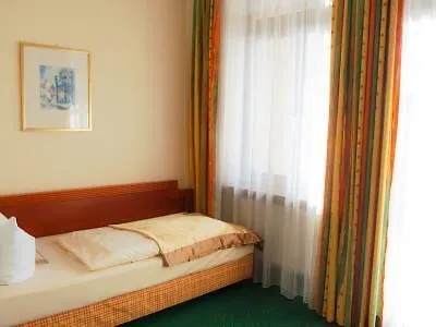 Kaiserhof 4*