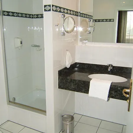 Kaiserhof 4* Offenbach am Main