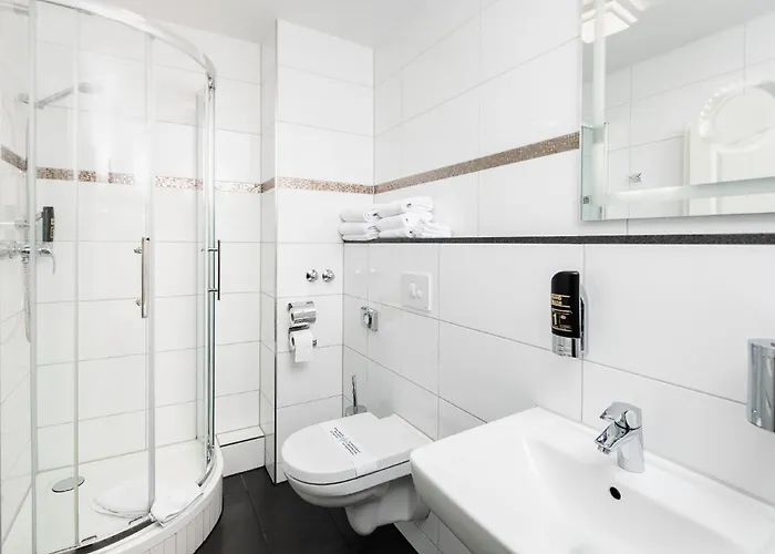 Kaiserhof Отель