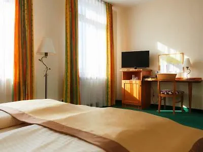 Отель Kaiserhof 4*